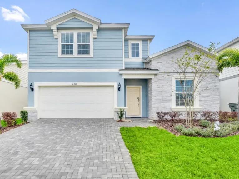 Windsor Island (7027) 8-bedroom Villa in Davenport