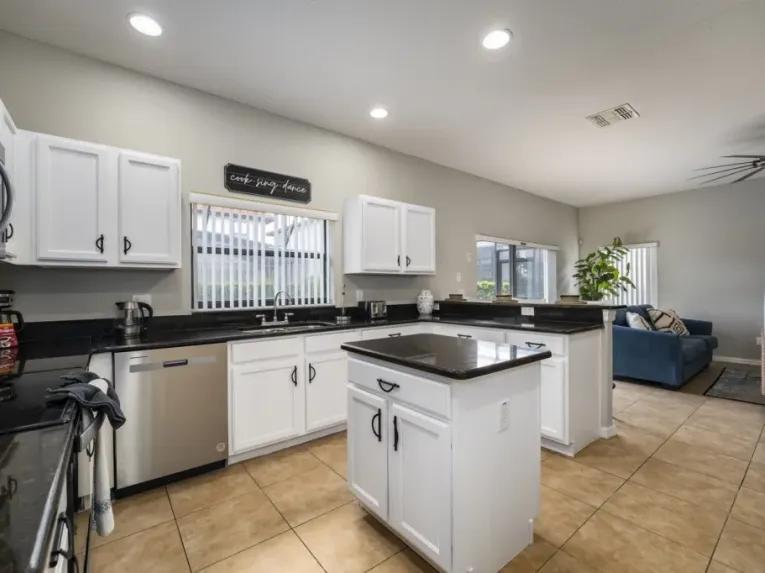 High Grove (29682) 5-bedroom Villa in Clermont