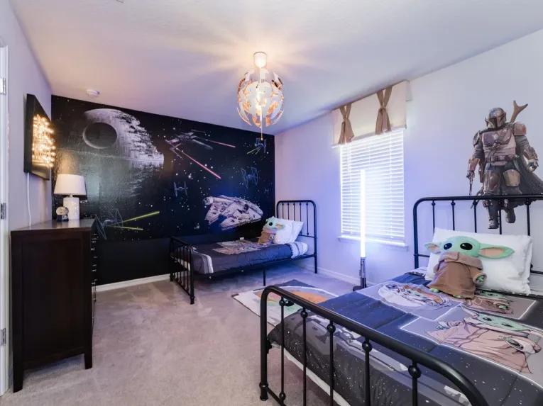 Windsor Island (7082) 10-bedroom Villa in Davenport