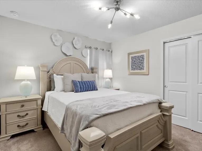 Windsor Island (24854) 10-bedroom Villa in Davenport