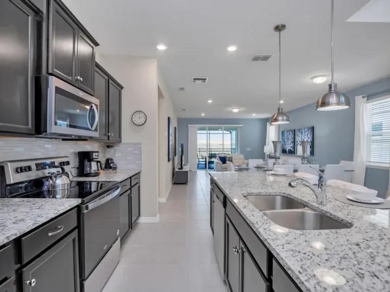 Windsor Island (5526) 6-bedroom Villa in Davenport