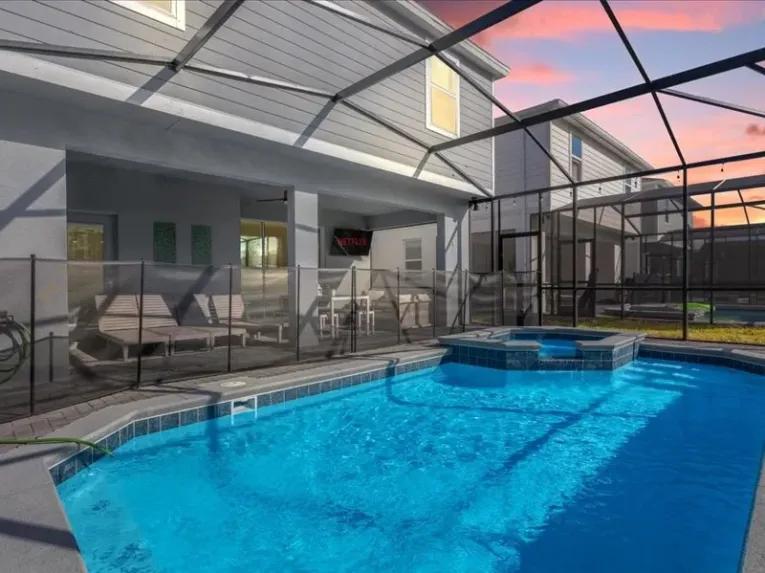 Windsor Island (29869) 7-bedroom Villa in Davenport