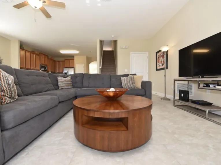 Solterra (3121) 6-bedroom Villa in Davenport