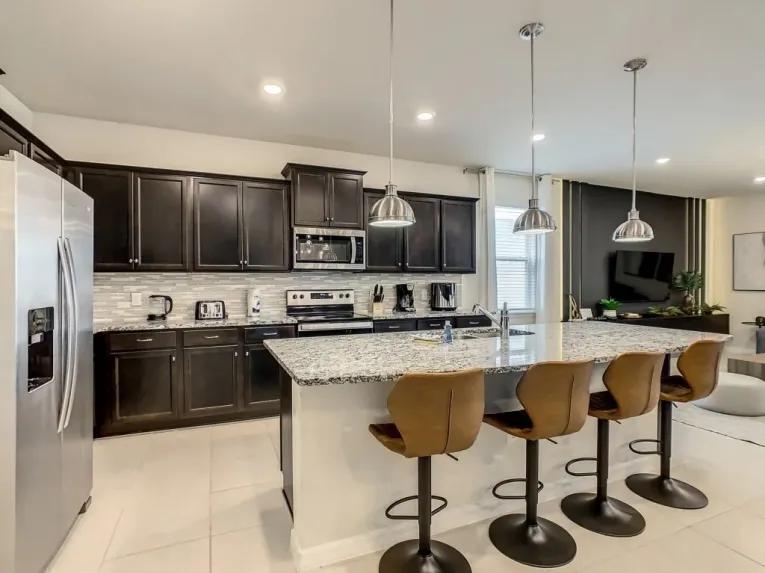 Windsor Island (34235) 8-bedroom Villa in Davenport