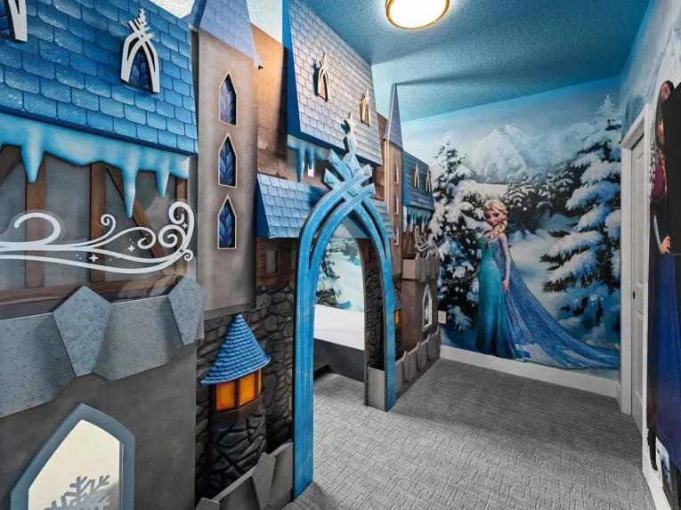 Villatel Orlando Resort (32112) 9-bedroom Villa in Orlando Town