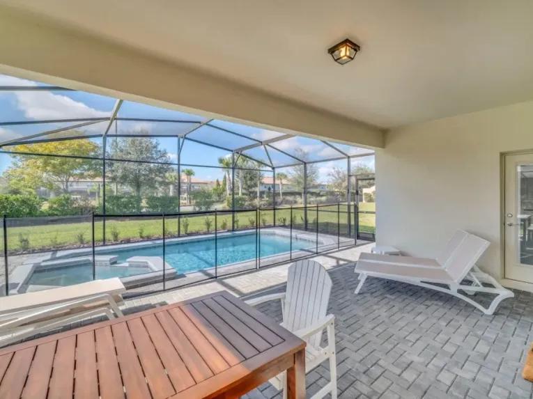 Solterra (6139) 5-bedroom Villa in Davenport