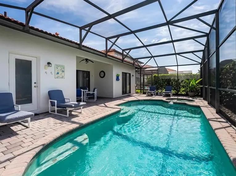High Grove (29685) 4-bedroom Villa in Clermont