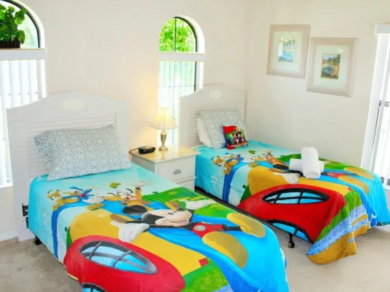 High Grove (4732) 4-bedroom Villa in Clermont