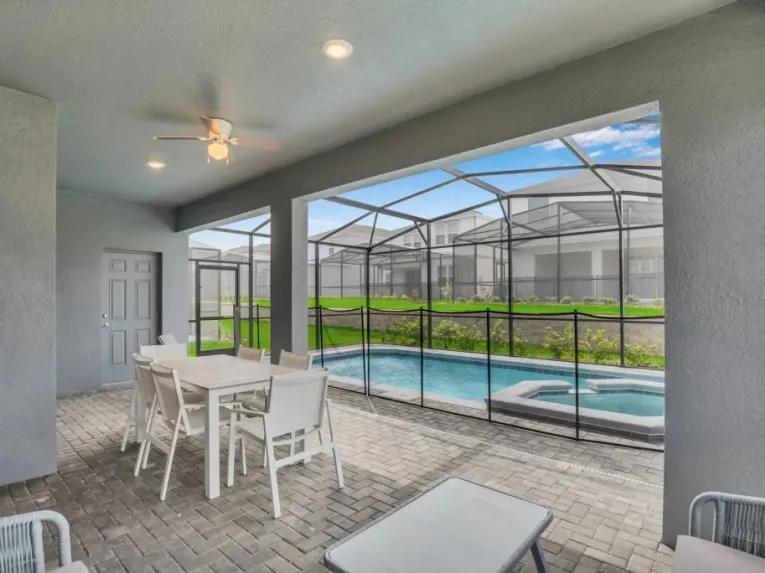 Windsor Island (4937) 7-bedroom Villa in Davenport