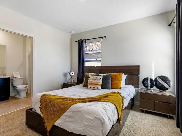 Solterra (33859) 6-bedroom Villa in Davenport