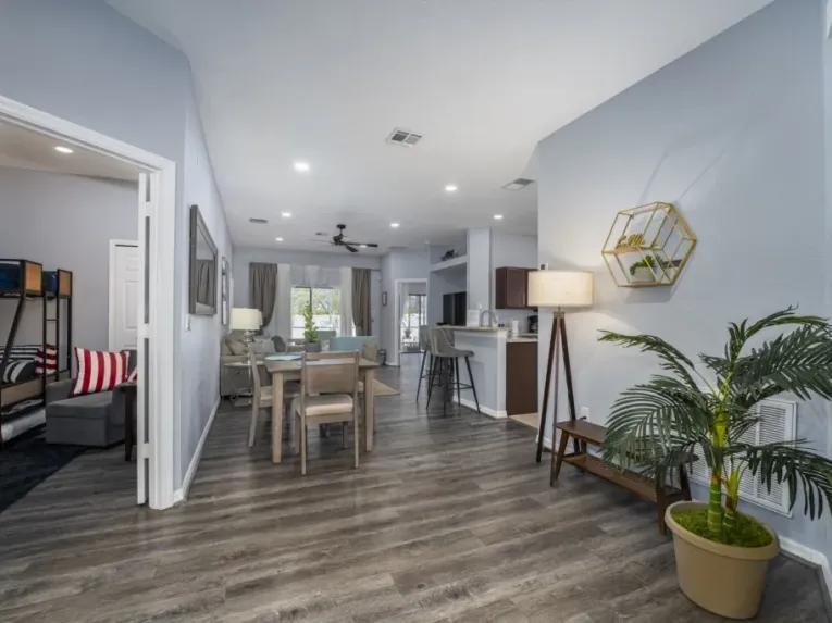 High Grove (29980) 4-bedroom Villa in Clermont