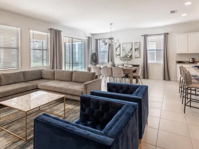 Solterra (5891) 6-bedroom Villa in Davenport