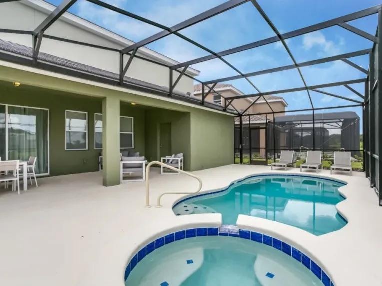 Solterra (3031) 6-bedroom Villa in Davenport