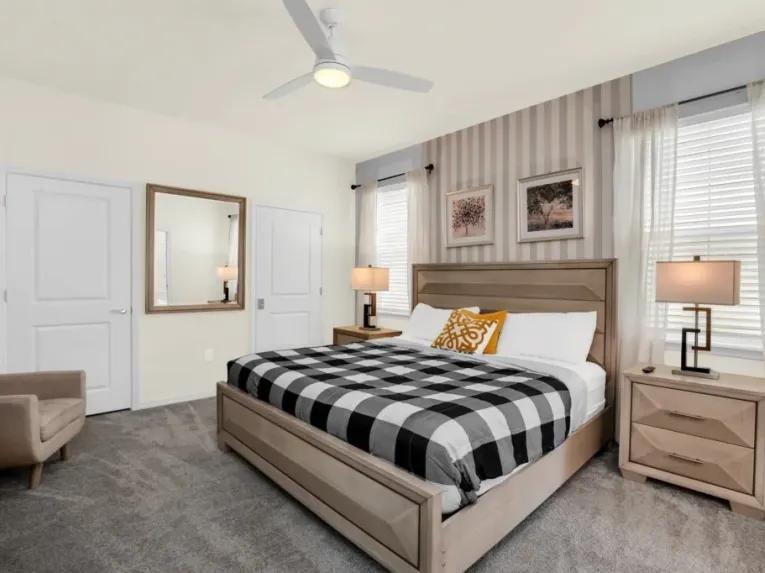 Windsor Island (7027) 8-bedroom Villa in Davenport