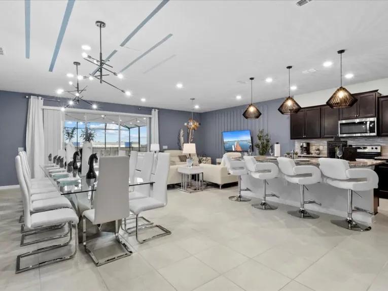 Windsor Island (24854) 10-bedroom Villa in Davenport