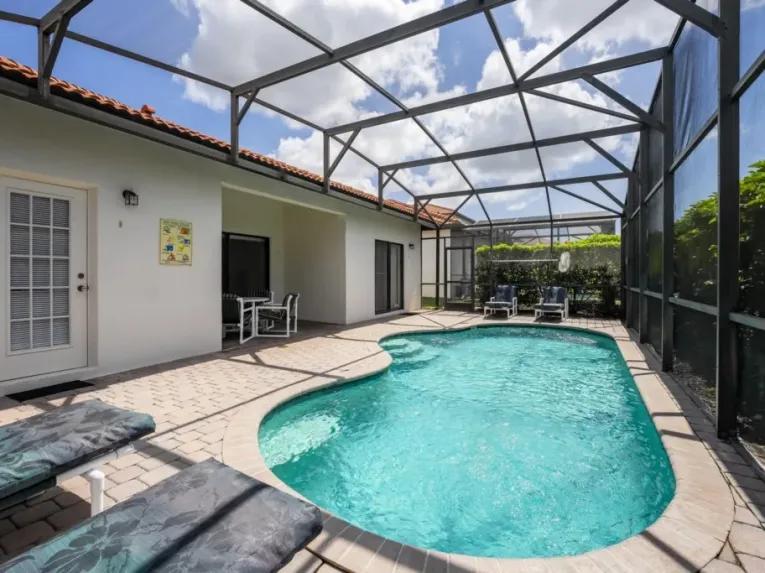 High Grove (29684) 4-bedroom Villa in Clermont