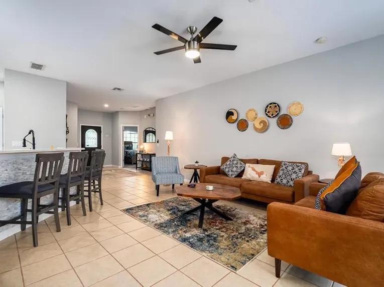 High Grove (29676) 4-bedroom Villa in Clermont