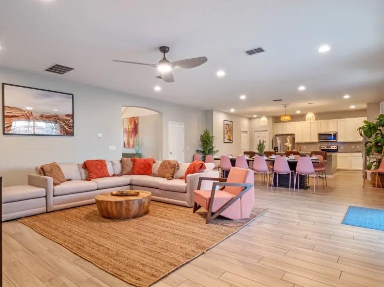 Solterra (7727) 11-bedroom Villa in Davenport