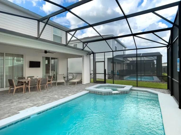 Windsor Island (5716) 5-bedroom Villa in Davenport