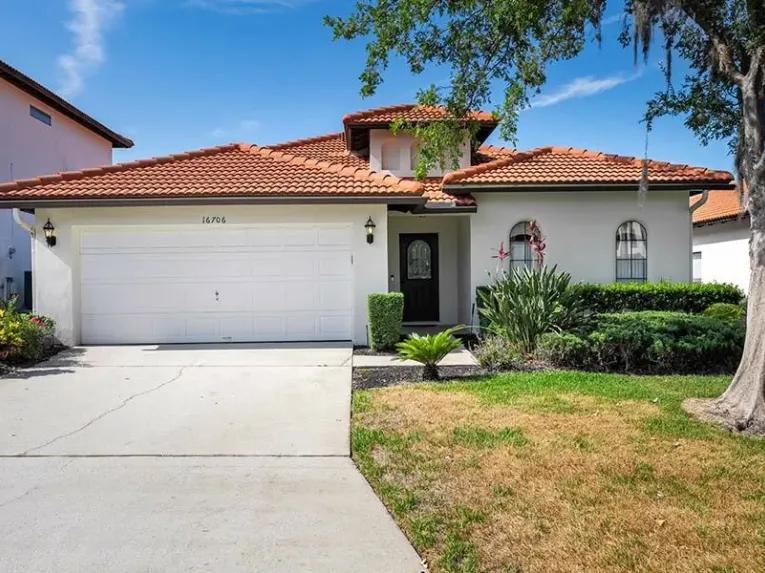 High Grove (29685) 4-bedroom Villa in Clermont