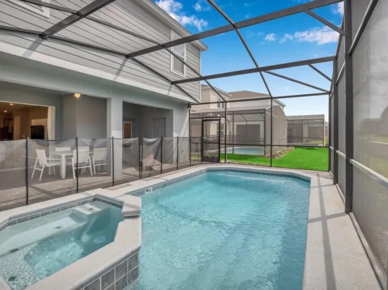 Windsor Island (4937) 7-bedroom Villa in Davenport