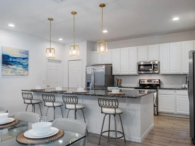 Solterra (7729) 11-bedroom Villa in Davenport