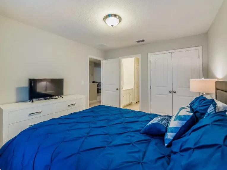 Solterra (5696) 6-bedroom Villa in Davenport