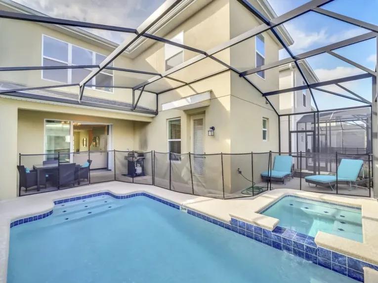 Storey Lake (24898) 5-bedroom Villa in Kissimmee
