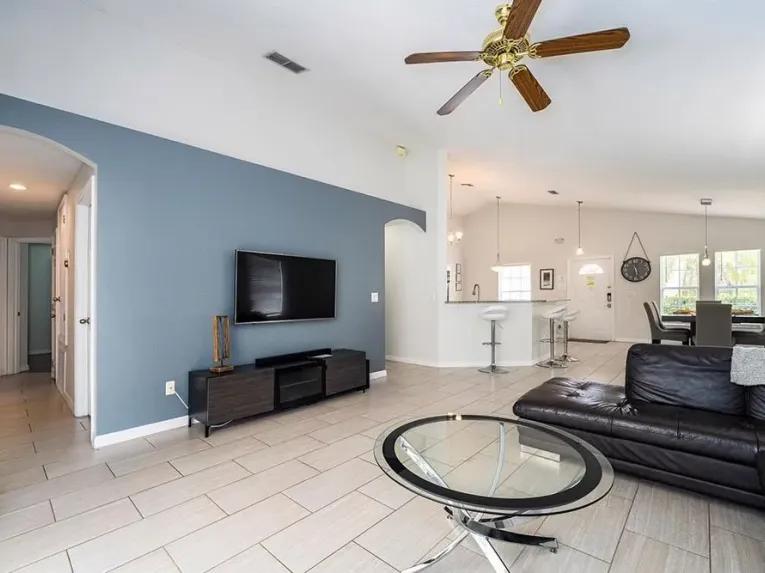 Highlands Reserve (29673) 4-bedroom Villa in Davenport
