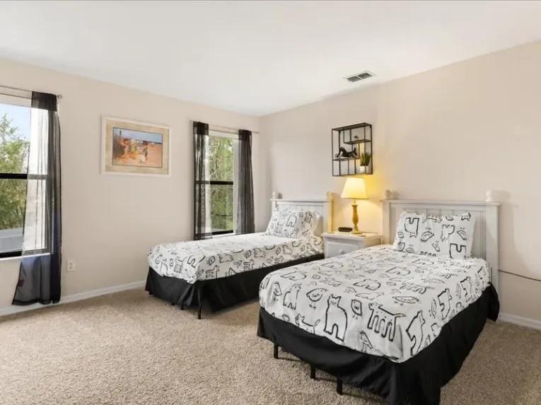 High Grove (1410) 4-bedroom Villa in Clermont