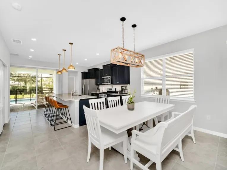 Solterra (6139) 5-bedroom Villa in Davenport