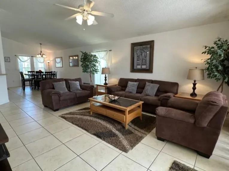 Highlands Reserve (1707) 4-bedroom Villa in Davenport