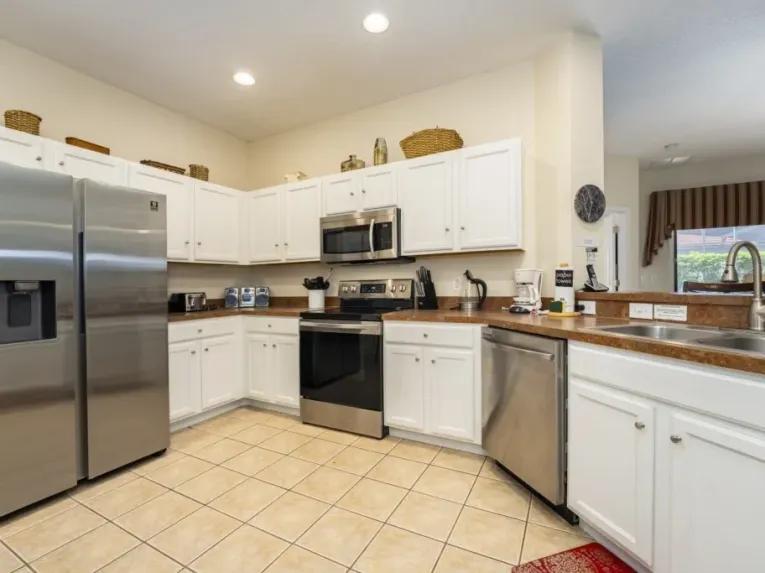 High Grove (29684) 4-bedroom Villa in Clermont
