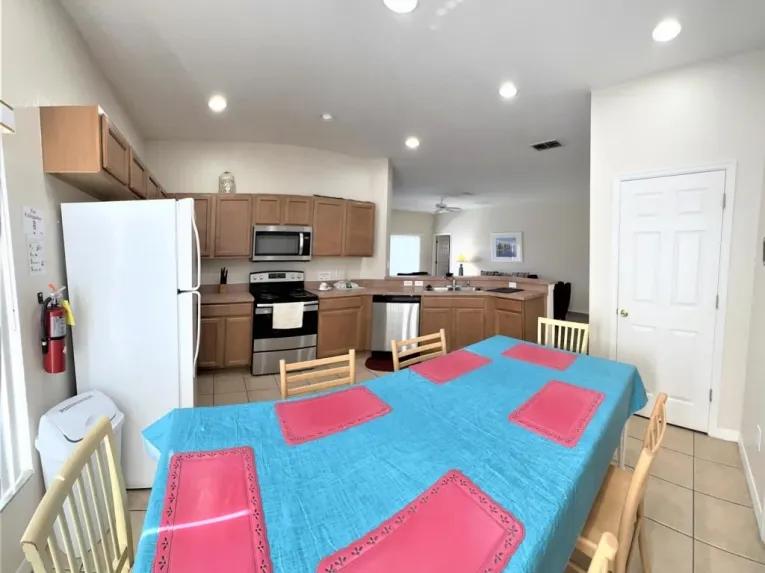 High Grove (11673) 4-bedroom Villa in Clermont