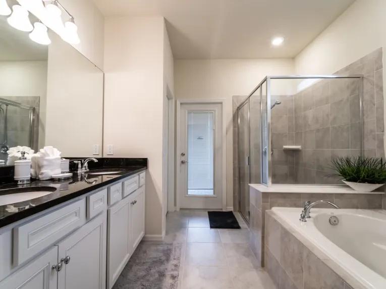 Solterra (5833) 6-bedroom Villa in Davenport