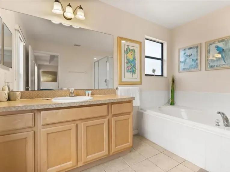 High Grove (1410) 4-bedroom Villa in Clermont