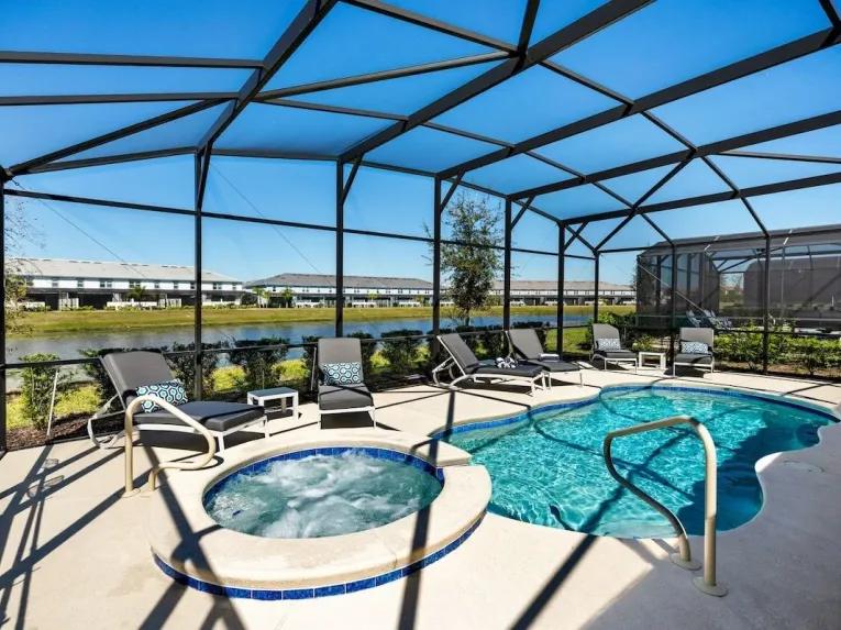 Solterra (33859) 6-bedroom Villa in Davenport