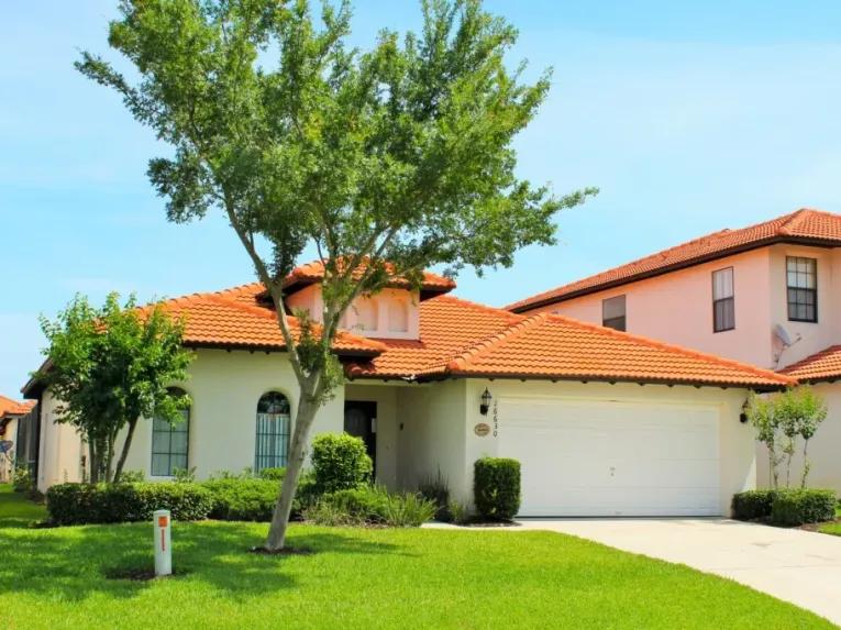 High Grove (4732) 4-bedroom Villa in Clermont