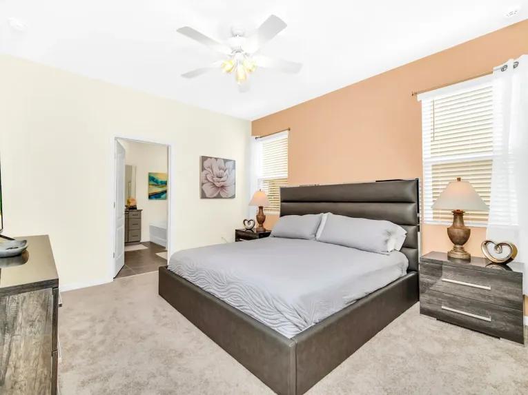 Solterra (7374) 7-bedroom Villa in Davenport