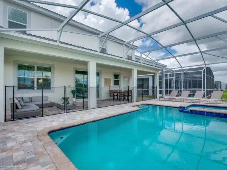 ChampionsGate (2955) 8-bedroom Villa in Davenport